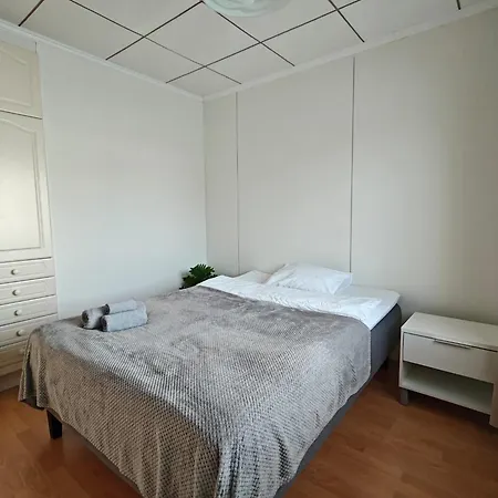Simple Cozy House *